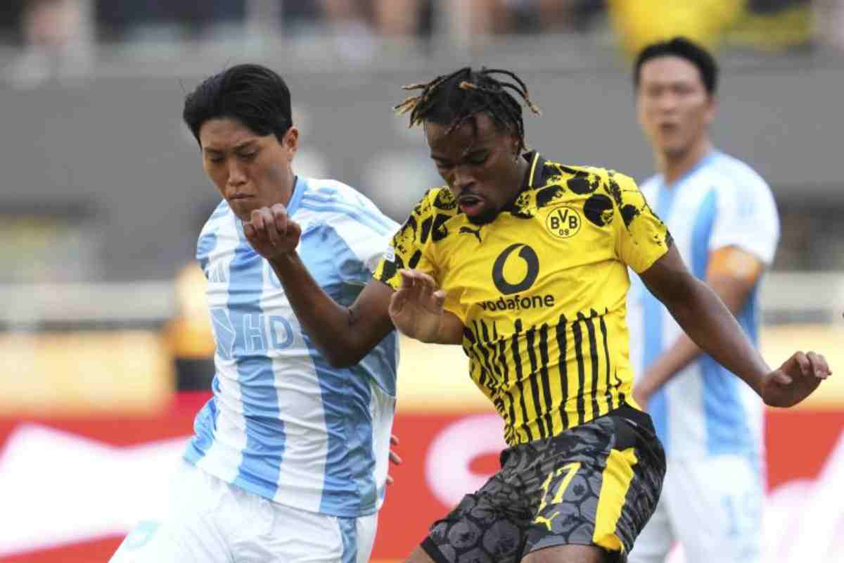 Chukwuemeka con il Borussia Dortmund