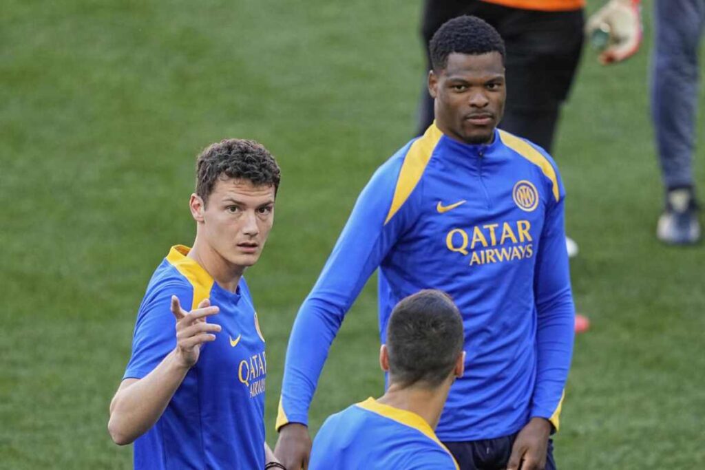 Pavard e Dumfries