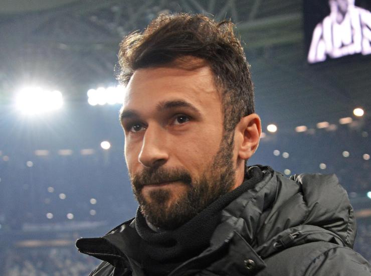 Vucinic in primo piano