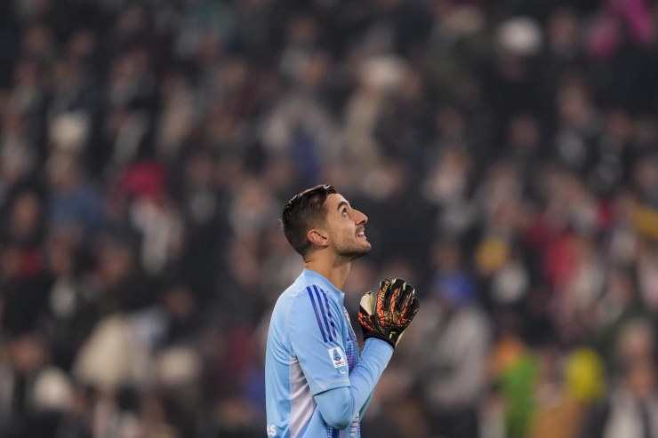 Perin in campo con la Juventus