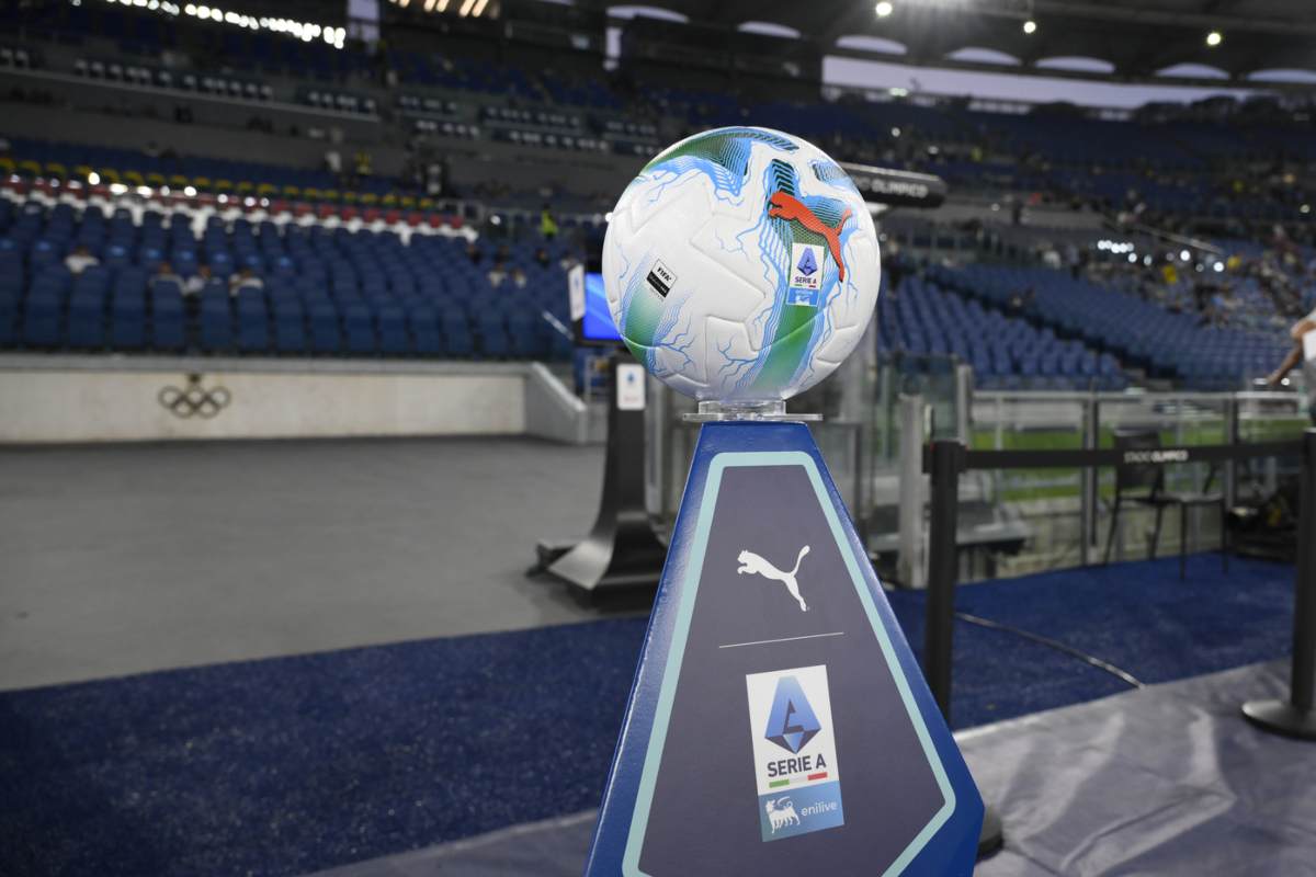 Il pallone della Serie A 2025-2026.