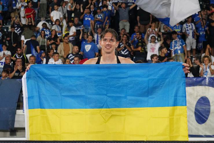 Popov bandiera Ucraina