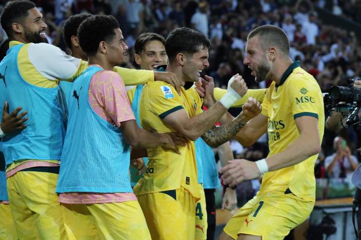 Il Milan esulta dopo un gol di Pulisic