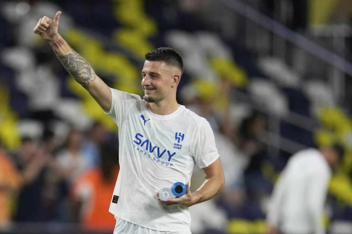 Milinkovic con l'Al Hilal