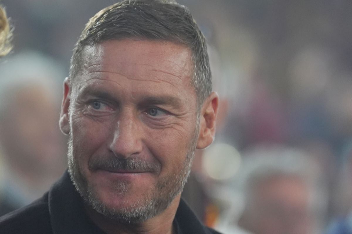 Totti spinge Spalletti alla Juve e chiarisce: “La nostra lite? Ora vi svelo una cosa” Totti spinge Spalletti alla Juve e chiarisce: “La nostra lite? Ora vi svelo una cosa”