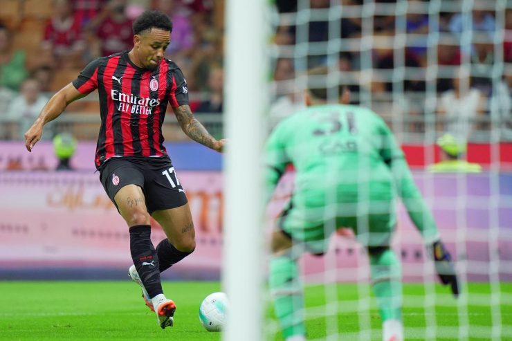 Okafor in campo con il Milan