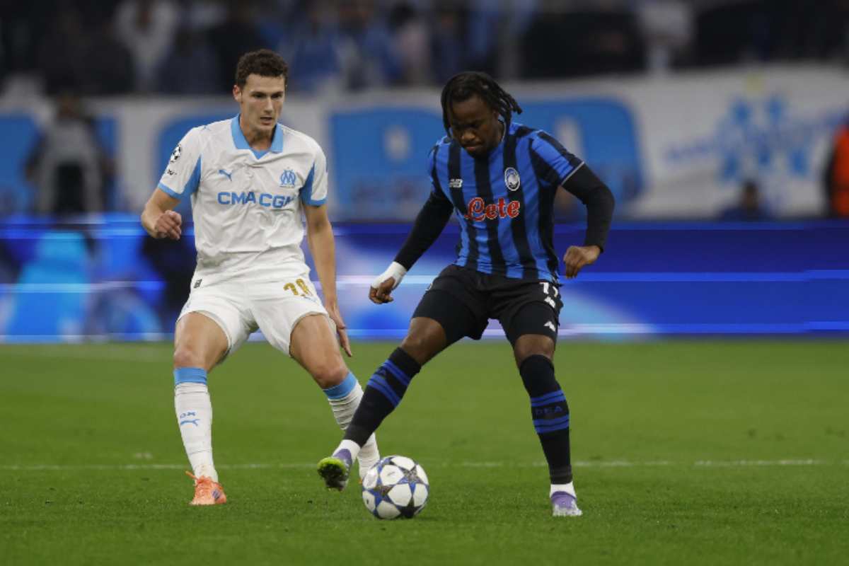 Caos Lookman, non c’è pace: è successo tutto contro il Marsiglia Caos Lookman, non c’è pace: è successo tutto contro il Marsiglia