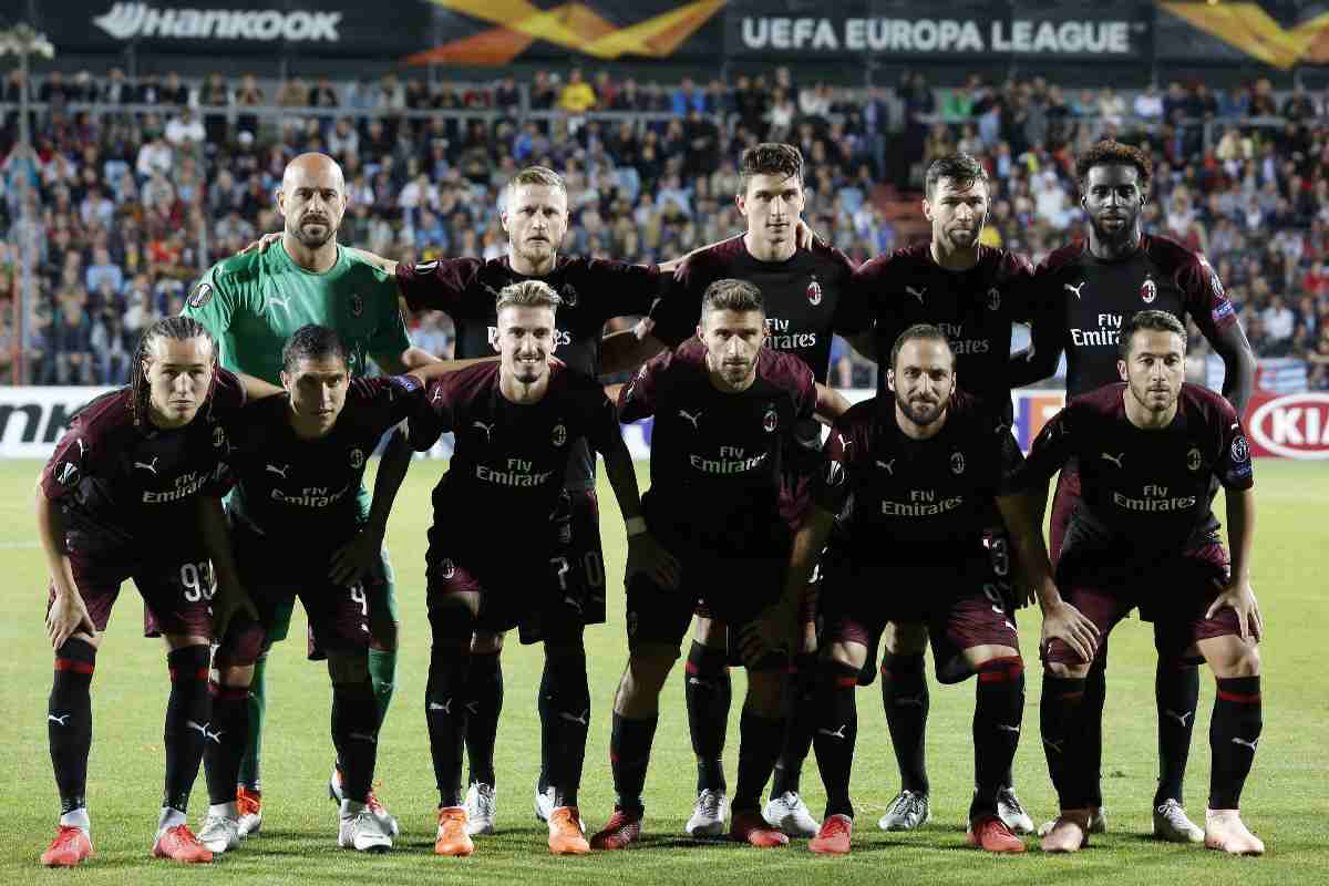 Addio al calcio, arriva l’annuncio a sorpresa dell’ex Milan: parole emozionanti Addio al calcio, arriva l’annuncio a sorpresa dell’ex Milan: parole emozionanti