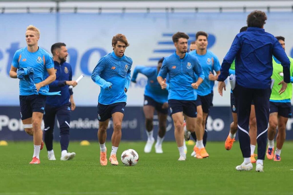 Victor Froholdt in allenamento con il Porto