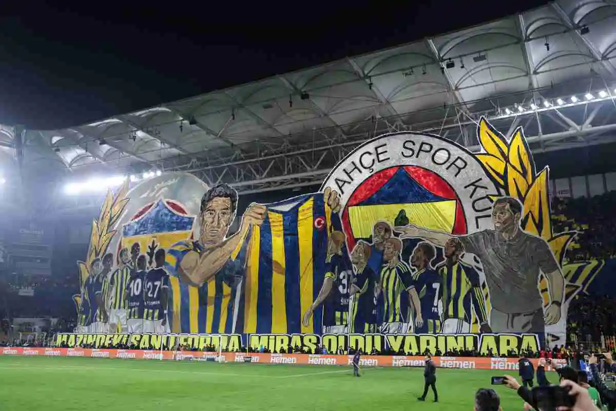 Curva tifosi Fenerbahce