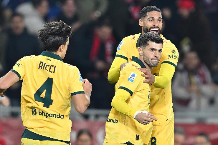 Milan, Loftus-Cheel esulta dopo un gol 