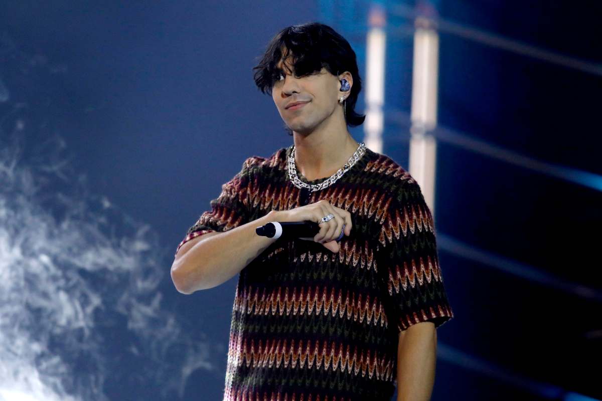 Tedua sul palco